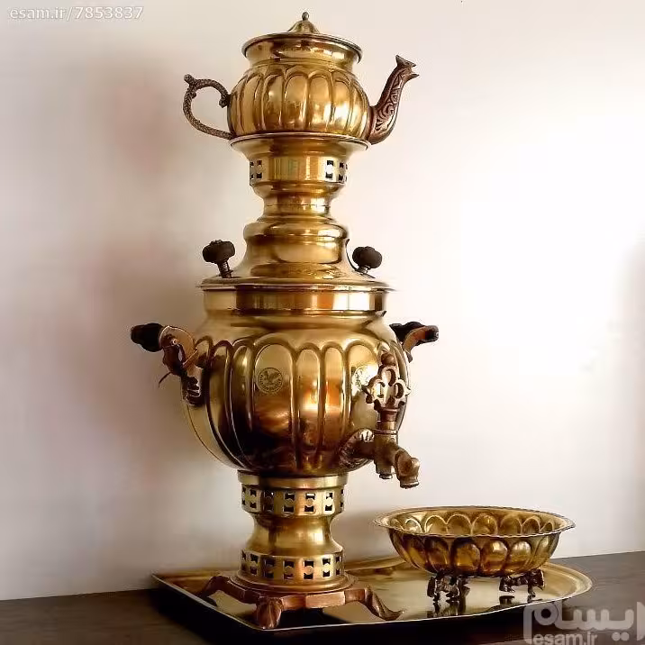 سماور ذغالی 3 لیتری برنجی با سرویس کامل