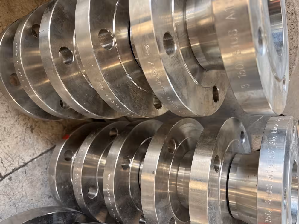 فلنج گلودار 3 اینچ استنلس استیل ریس فیس رده 10 کلاس 150  B16.5 از جنس  A SA182/F316