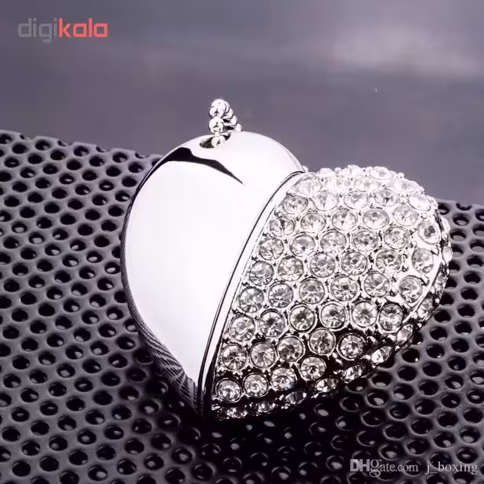 فلش مموری طرح قلب مدل Ultita-ht01 ظرفیت 8 گیگابایت