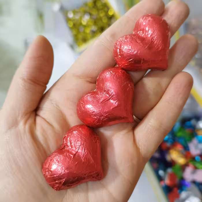 شکلات قلبی زیبا کاکائویی(200گرمی)