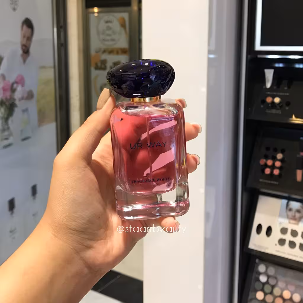 عطر ادو پرفیوم زنانه فراگرنس ورد مدل UR Way