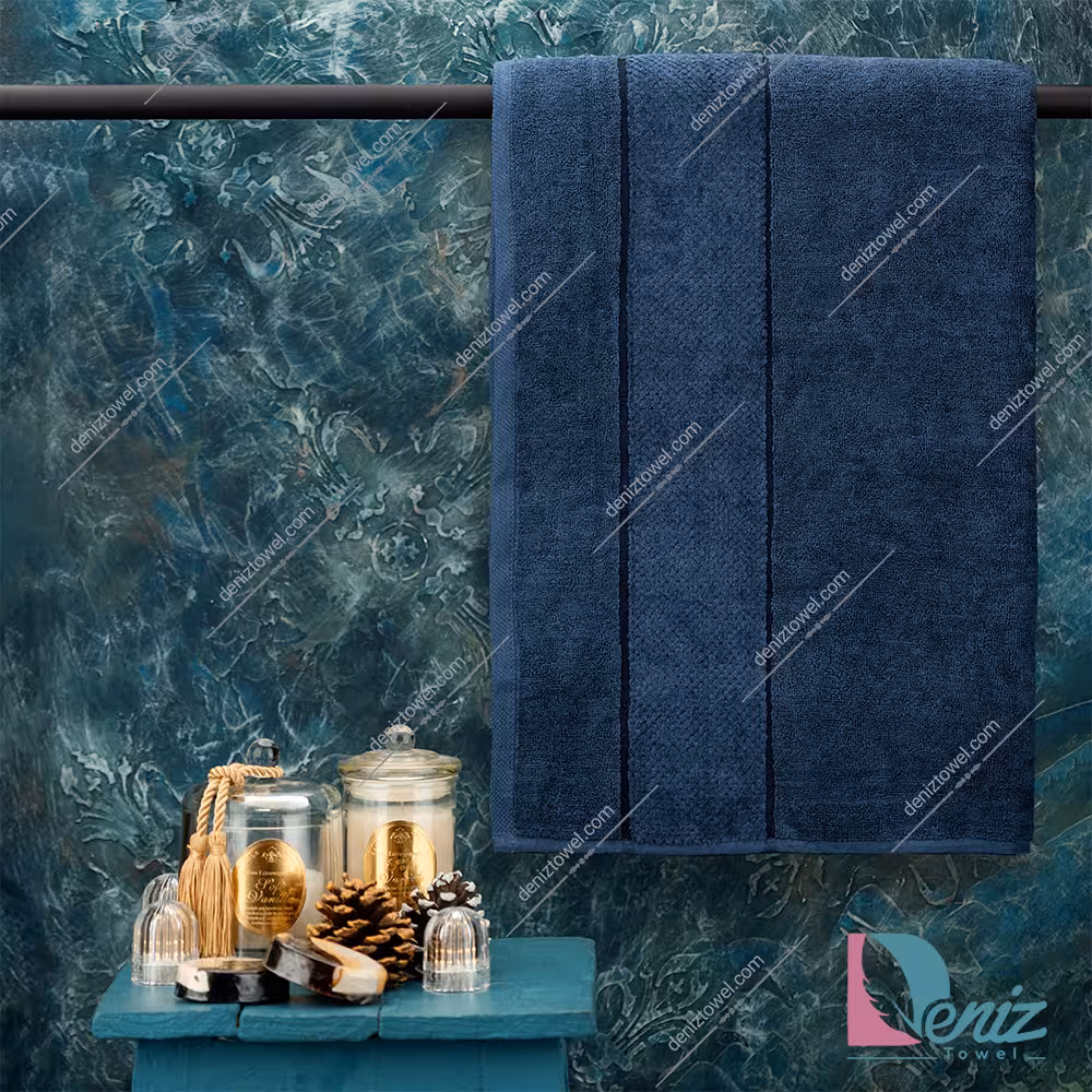 حوله حمامی طرح ماکرو رنگ اطلسی