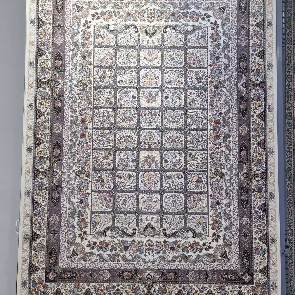 فرش پاتریس 1200شانه  طرح هفت افلاک کرم 9متری