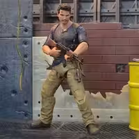 فیگور آنچارتد Uncharted با اسلحه