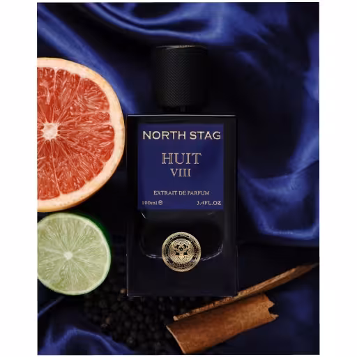 اکستریت د پرفیوم NORTH STAG-HUIT VIII از برند paris corner