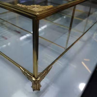 باکس شیشه ای مدل تیبگ 4 خانه