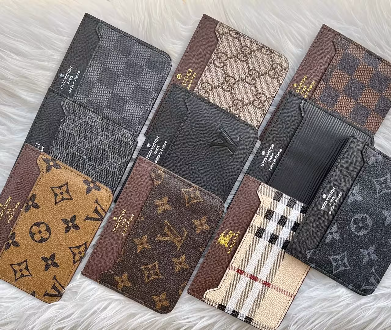 جاکارتی چرم