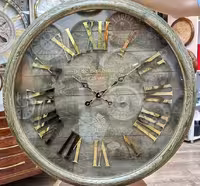 ارسال فوری   امکان خرید حضوری   ساعت دیواری چوب طبیعی ورتیچ رنگ سبز با اعداد طلایی سایز 80 سانت – مدل 8083