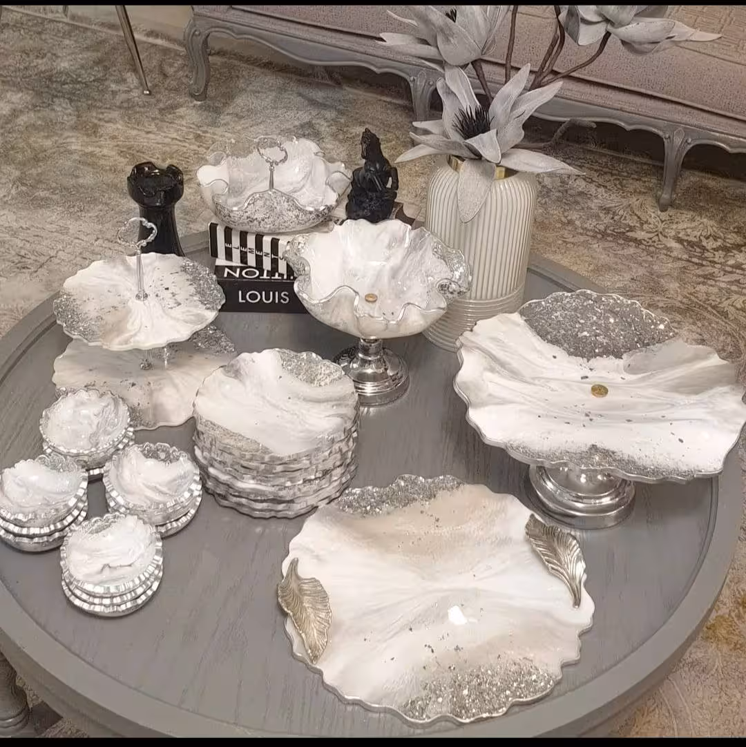 ظروف پذیرایی سرویس رزینی جهیزیه ظروف سرو و پذیرایی 6نفره