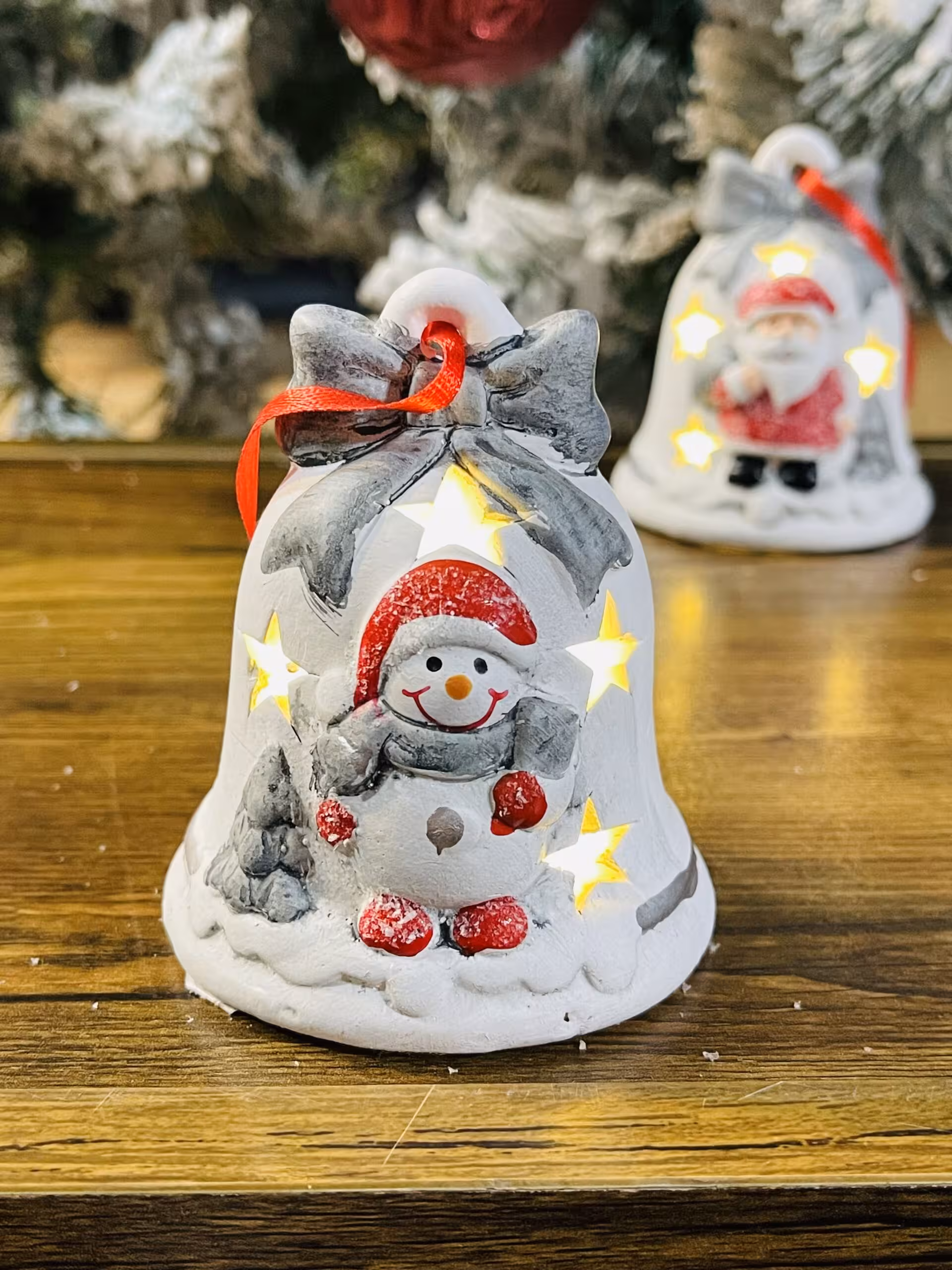 زنگوله چراغدار آدم برفی