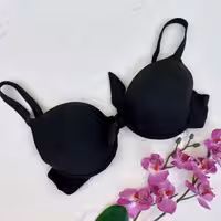 سوتین مایویی کاپدار اسفنجی فنردار  برند اروپایی اسمارا آلمان esmara سایز 38