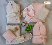 سرویس حوله عروس و داماد کرم صورتی لیندو