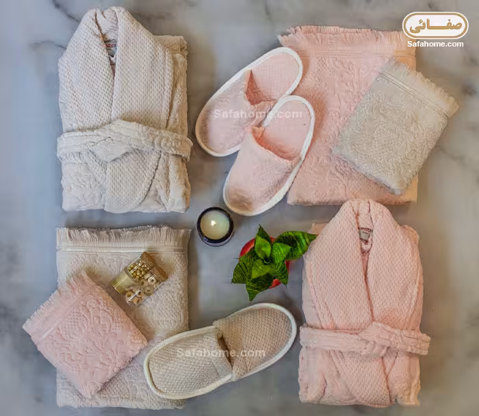 سرویس حوله عروس و داماد کرم صورتی لیندو