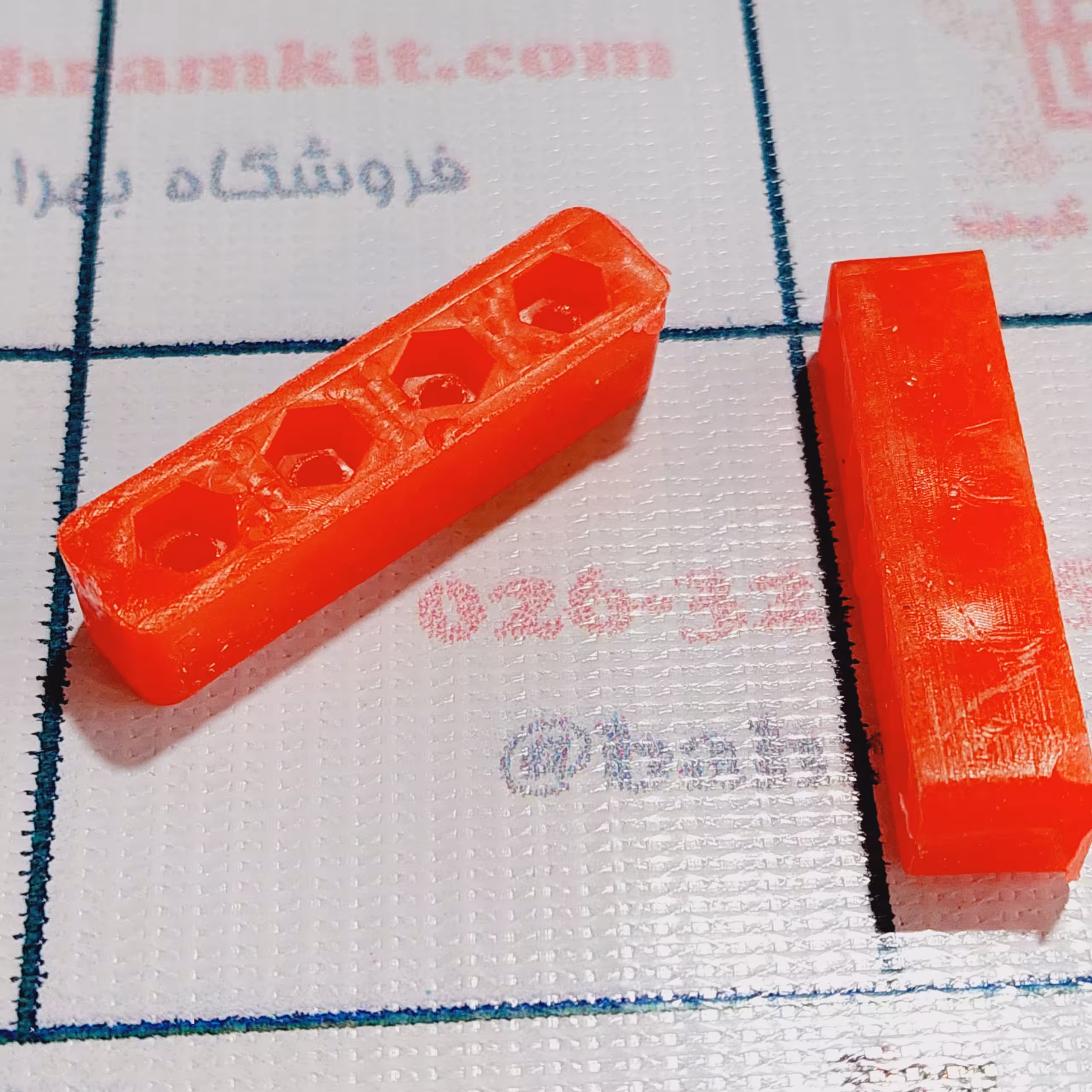 سازه پلاستیک 4 سوراخ I عمده 500 عدد