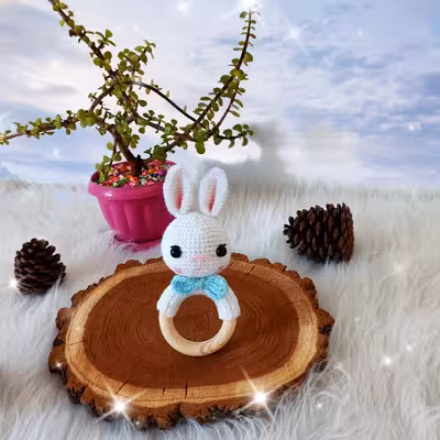 عروسک بافتنی مدل جغجغه طرح خرگوش  کد 30501 مجموعه 4 عددی