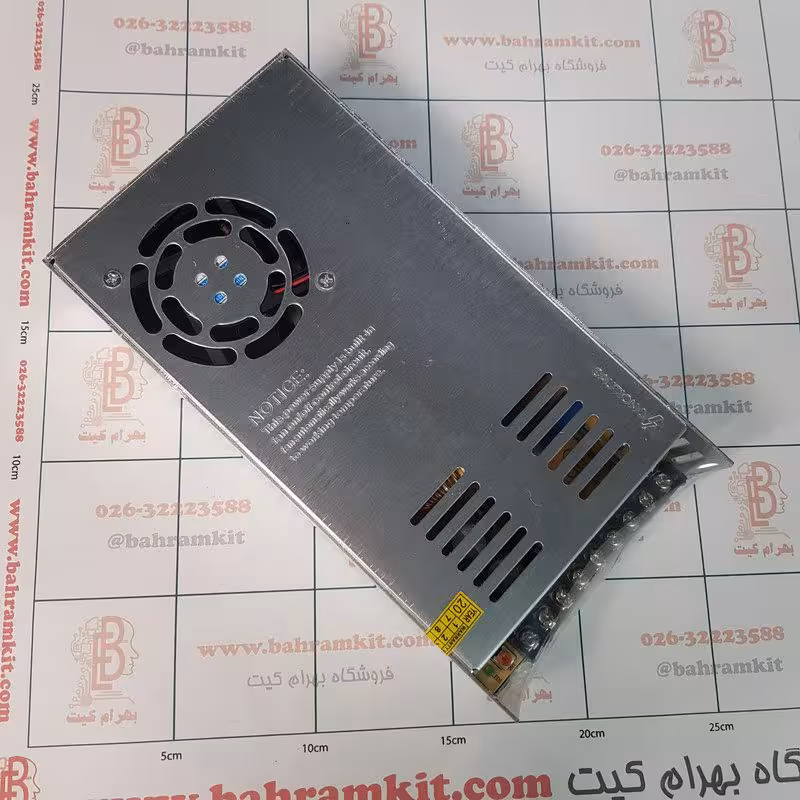 آداپتور صنعتی سوئیچینگ 12 ولت 20 آمپر بدون فن sy_P20A