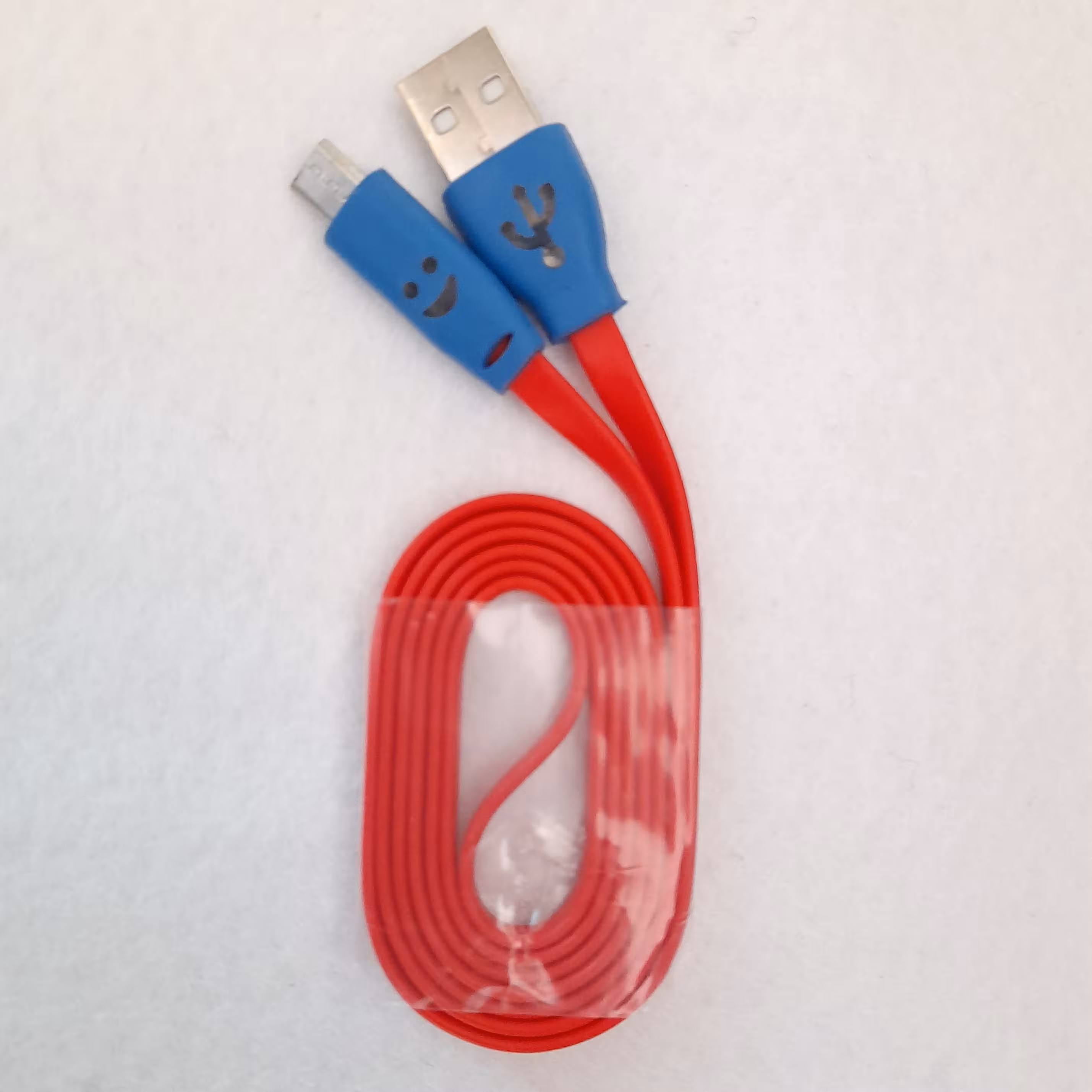 کابل شارژ طرح لبخند