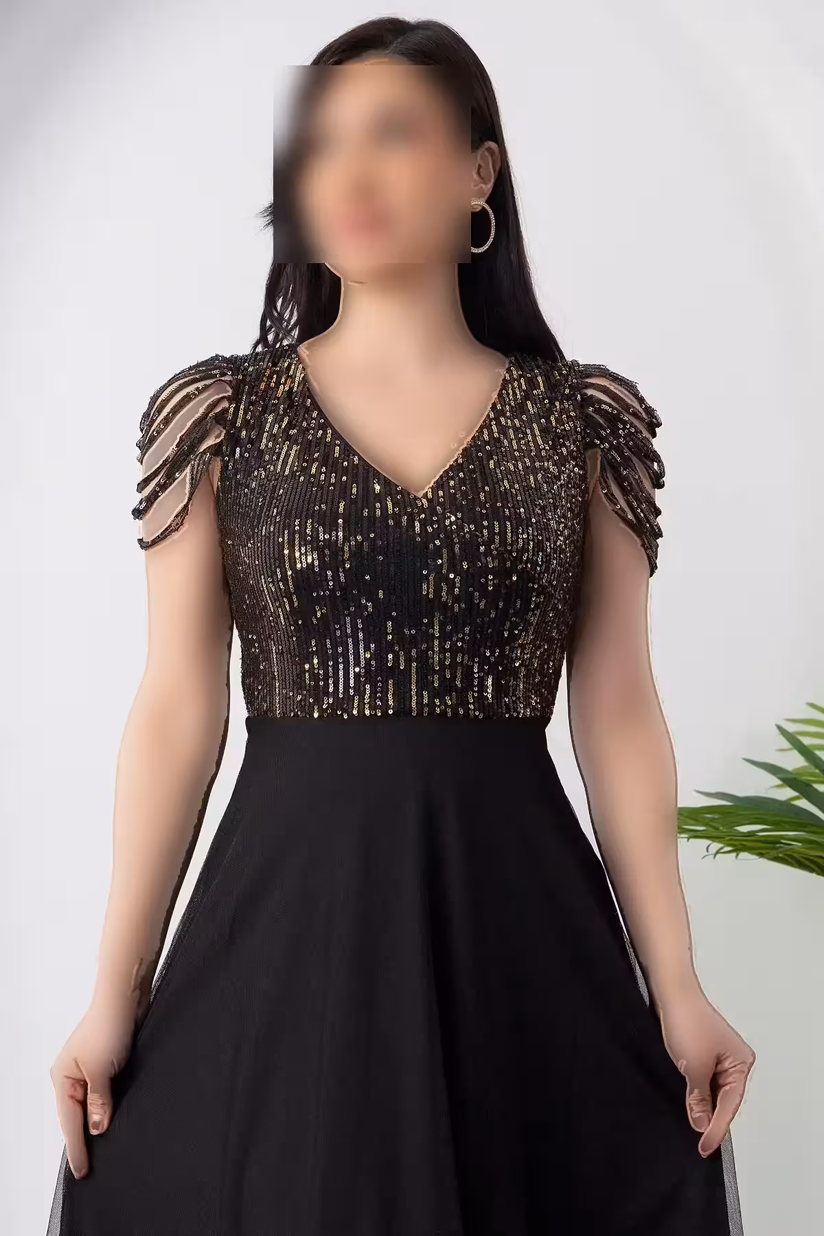 پیراهن مجلسی بلند با بالا پوشیده شده با پولک و پایین توری 13118 - 11364