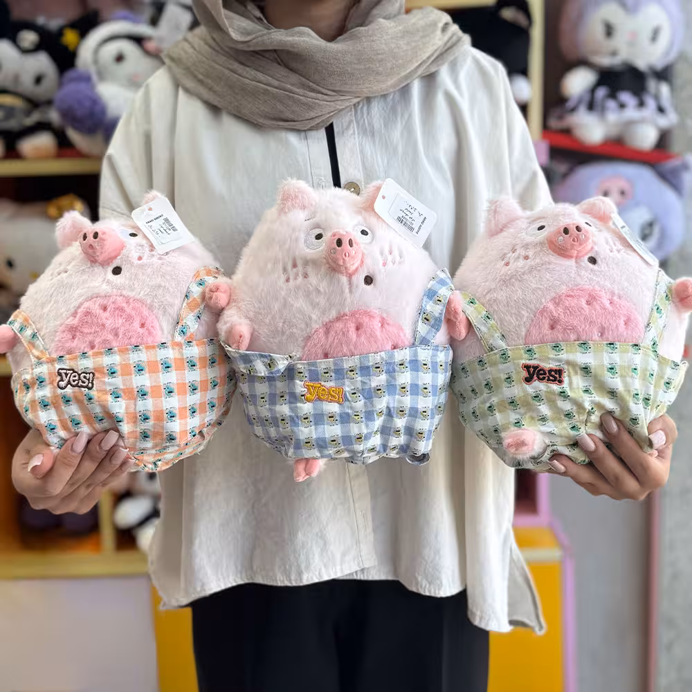 عروسک خوک لباسدار