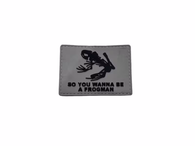 پچ یا برچسب چسبدار کوله پشتی و لباس طرح اسکتs