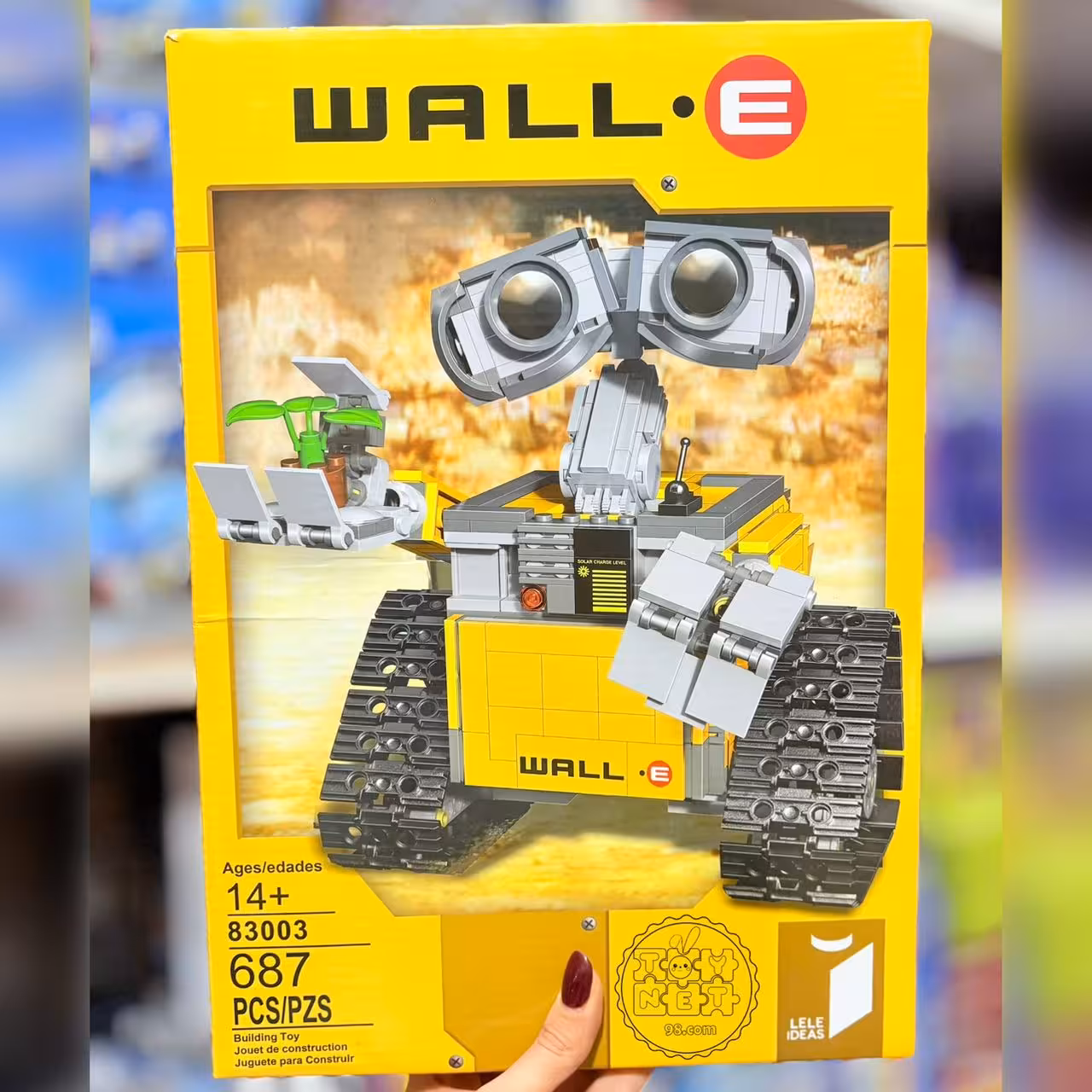 لگو والی دارای 687 قطعه کد 83003