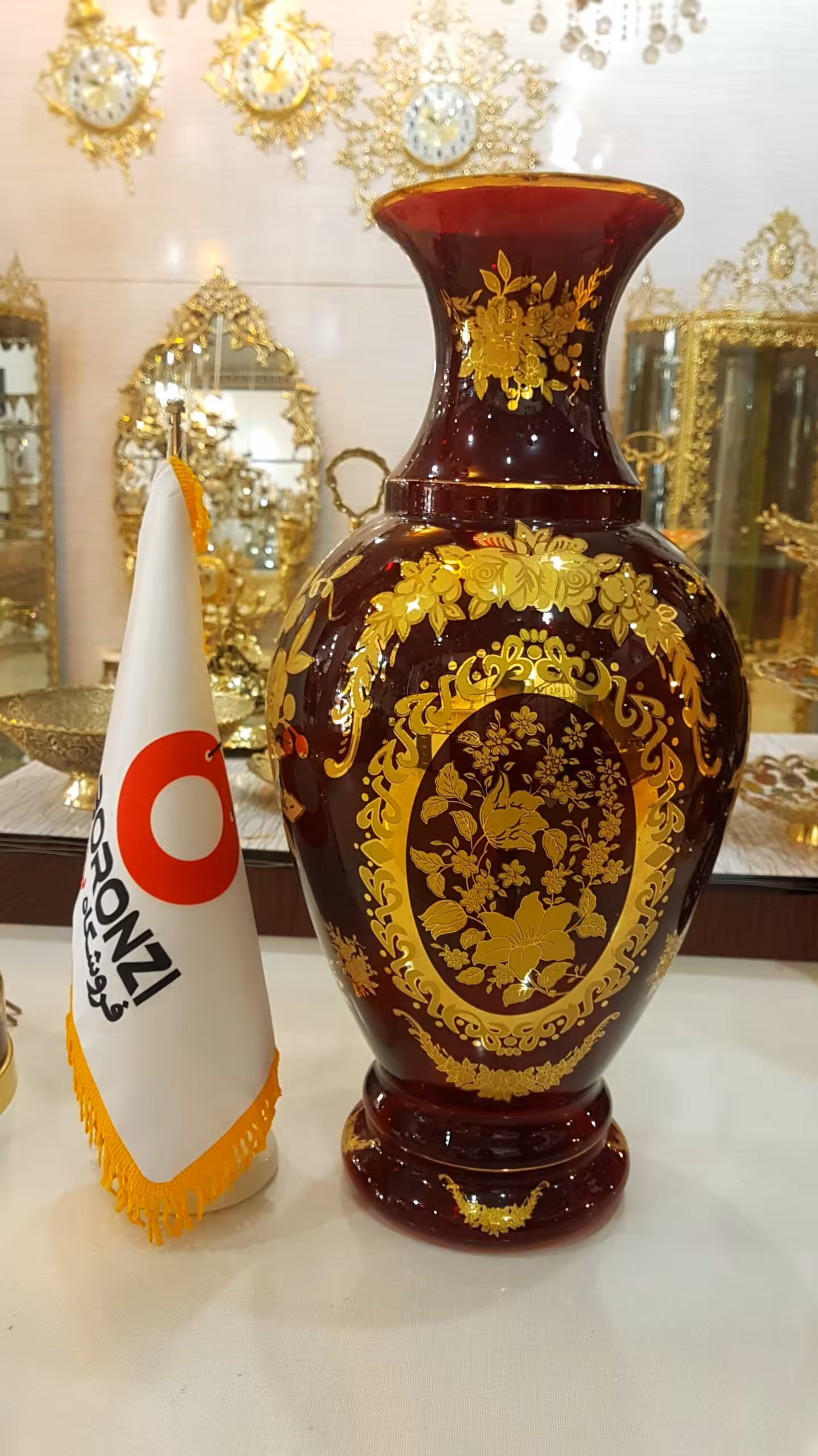 گلدان طلاب کوب