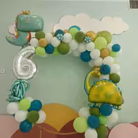 بادکنک آرایی تم تولد دایناسور