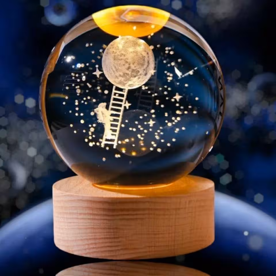 گوی کریستالی کریستالی چراغ خواب هدیه ای جذاب برای خاص پسندان