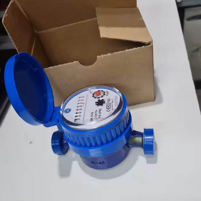 کنتور آپارتمانی یک دوم آب تراز دقت R100 مدل AT DM1 مناسب آب سرد