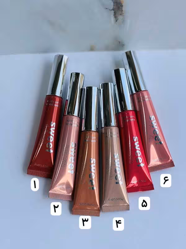 رژگونه کره ای پد دار میس لارا