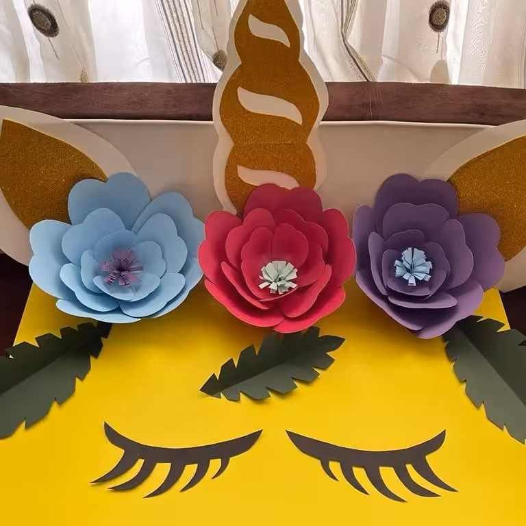 گل دکوراتیو اسب تک شاخ