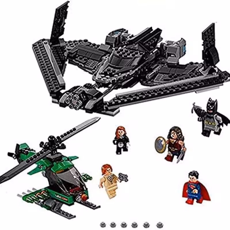 ساختنی DECOOL مدل سفینه فضایی بت من کد 7118