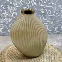گلدان رومیزی لب فلزی آیپارا رنگی