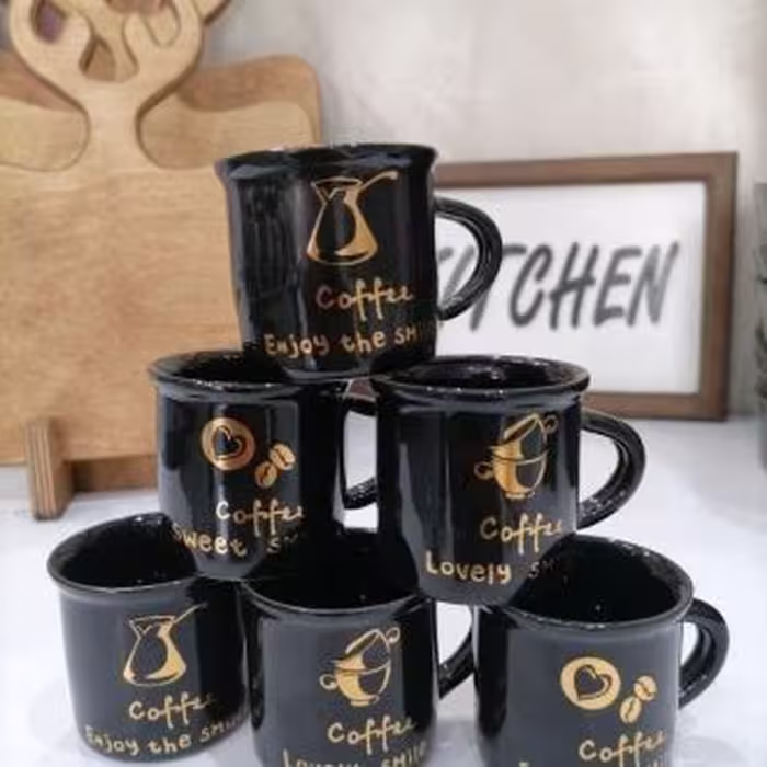 شات مشکی طلایی تک
