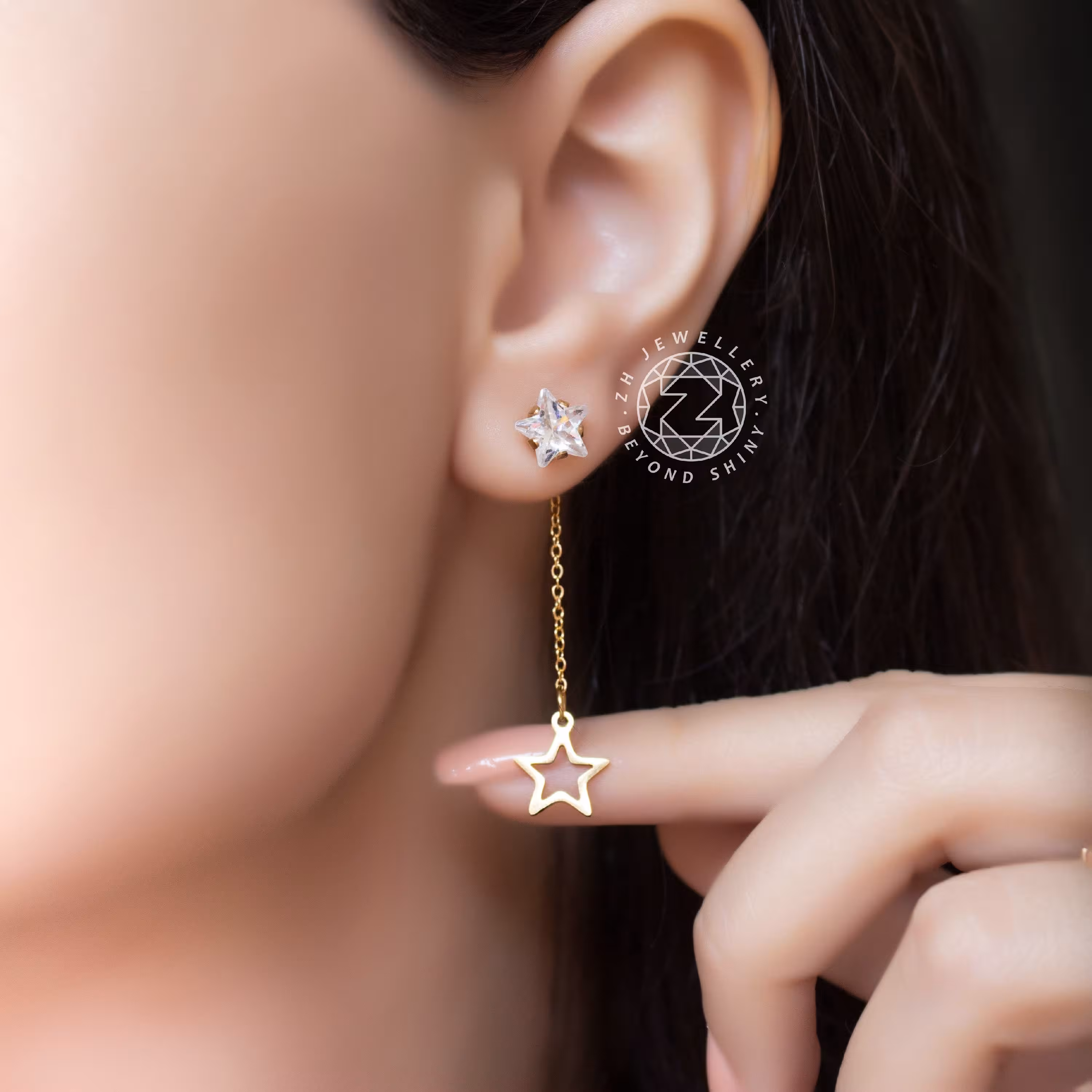 گوشواره آویز ستاره ای(جنسش استیله و رنگ ثابت وضدحساسیت)