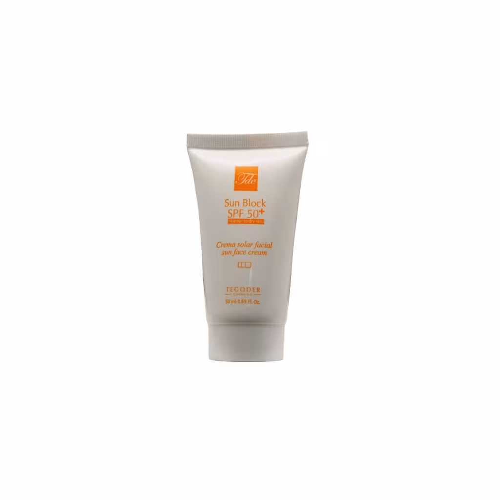 کرم ضد آفتاب پوست نرمال تا خشک تگودر (SPF50)