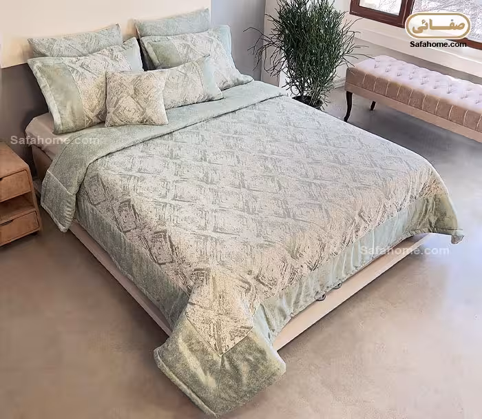 سرویس روتختی دو نفره عروس مخمل ژاگارد 8 تکه طرح میلنا سبز طلایی