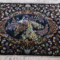 فرش دستباف تمام ابریشم قم طرح طاووس 