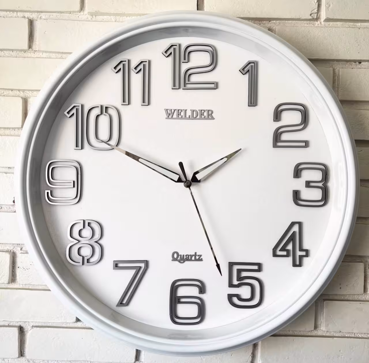 ساعت دیواری مدل ولدر 630 سفید