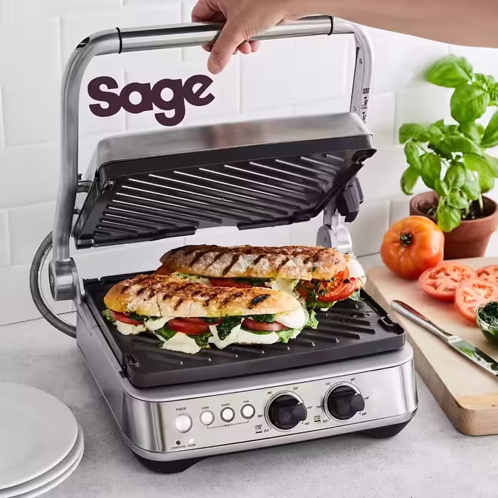 گریل باربیکیو سیج مدل SGR700BSS