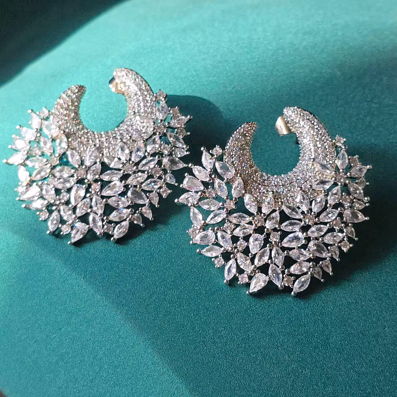 گوشواره جواهری ساینا