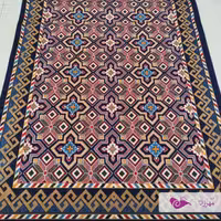 گلیم ماشینی 4 متری ( یک و نیم در دو و بیست و پنج ) متری طرح آریا سرمه ای