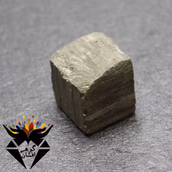 سنگ راف طبیعی حدید کد ST_1166