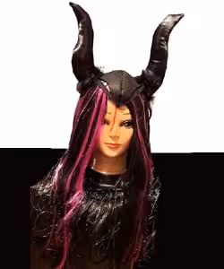 ست شاخ با موی بنفش جادوگر