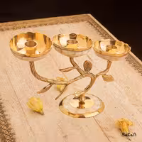 شمعدان جفت برنجی و طلایی سه شعله