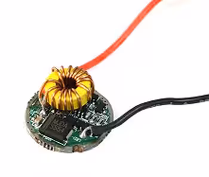 درایور 19 وات کری بردی ولتاژ ورودی 12 ولت ولتاژ خروجی 6 ولت 5 حالته