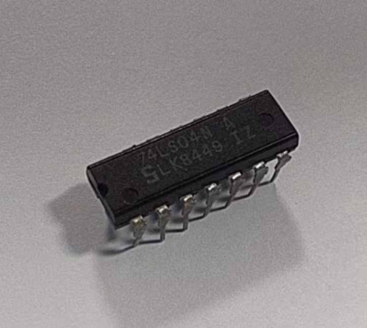 74LS04N