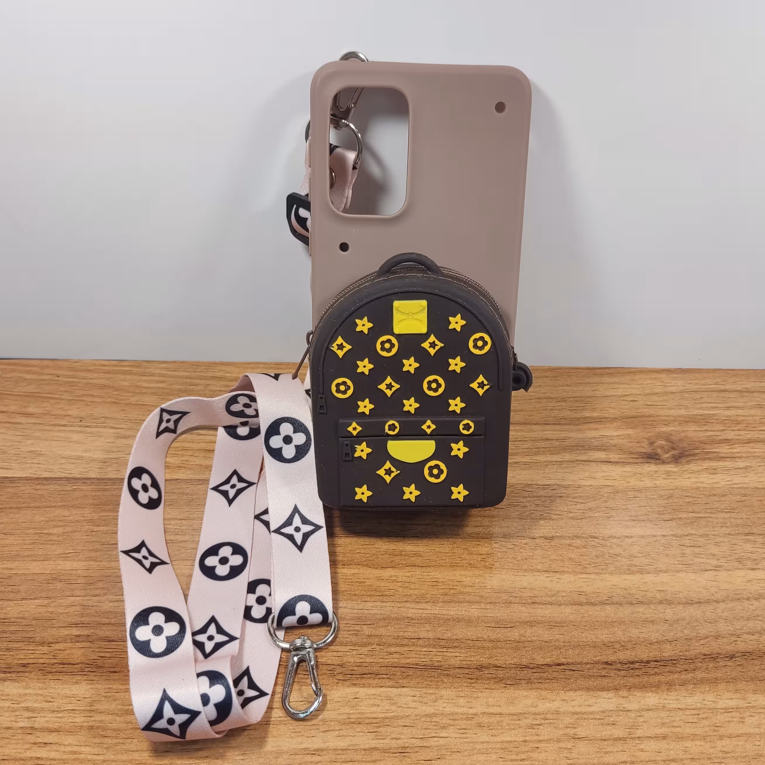 گارد عروسکی بگ دار کیوت مدل A52