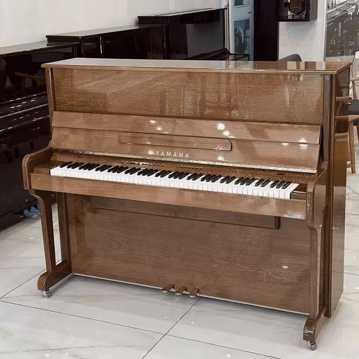 پیانو طرح آکوستیک یاماها مدل UX-120