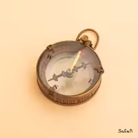 قطب نما برنجی هندی